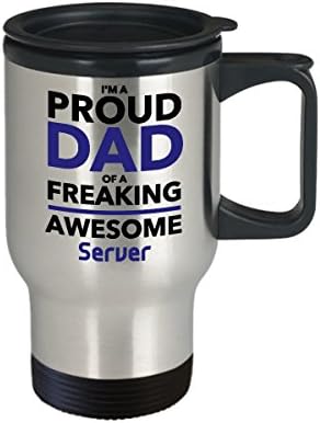 Tată mândru al unei cană de cafea de călătorie minunată de server, cadou de Ziua Părinților pentru Daddy de la Fi Fio Kids