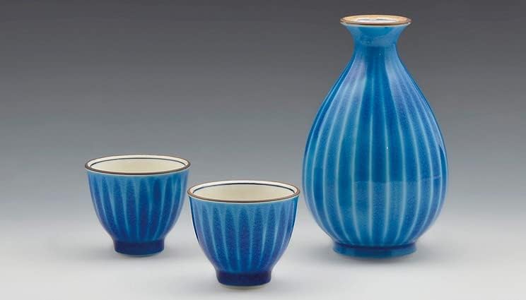 Kyo-yaki. Cupa Guinomi Japonia și sticla Tokkuri Asagikochi. Cutie de hartie. Ceramică.