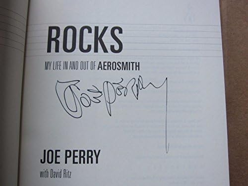 Joe Perry a semnat Cartea Rocks My Life In and Out of Aerosmith 1st Pr Beckett Bas